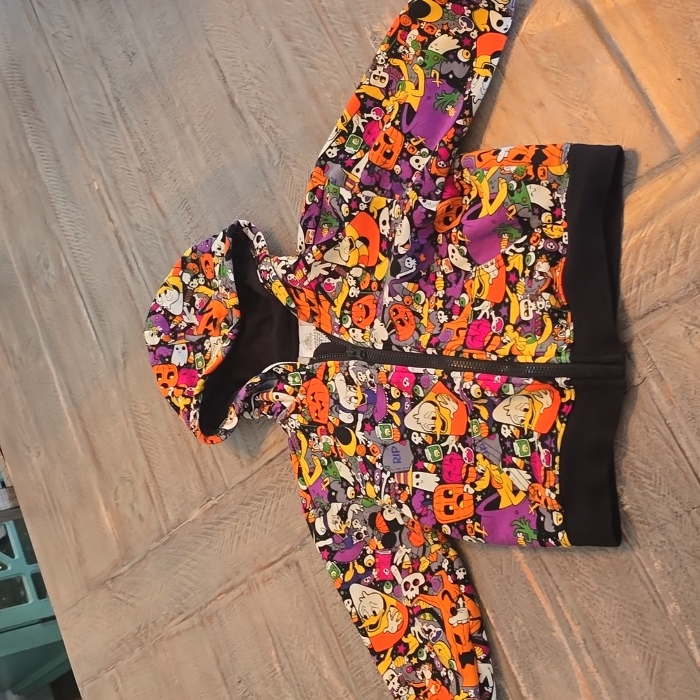 Walt Disney World halloween sweatshirt